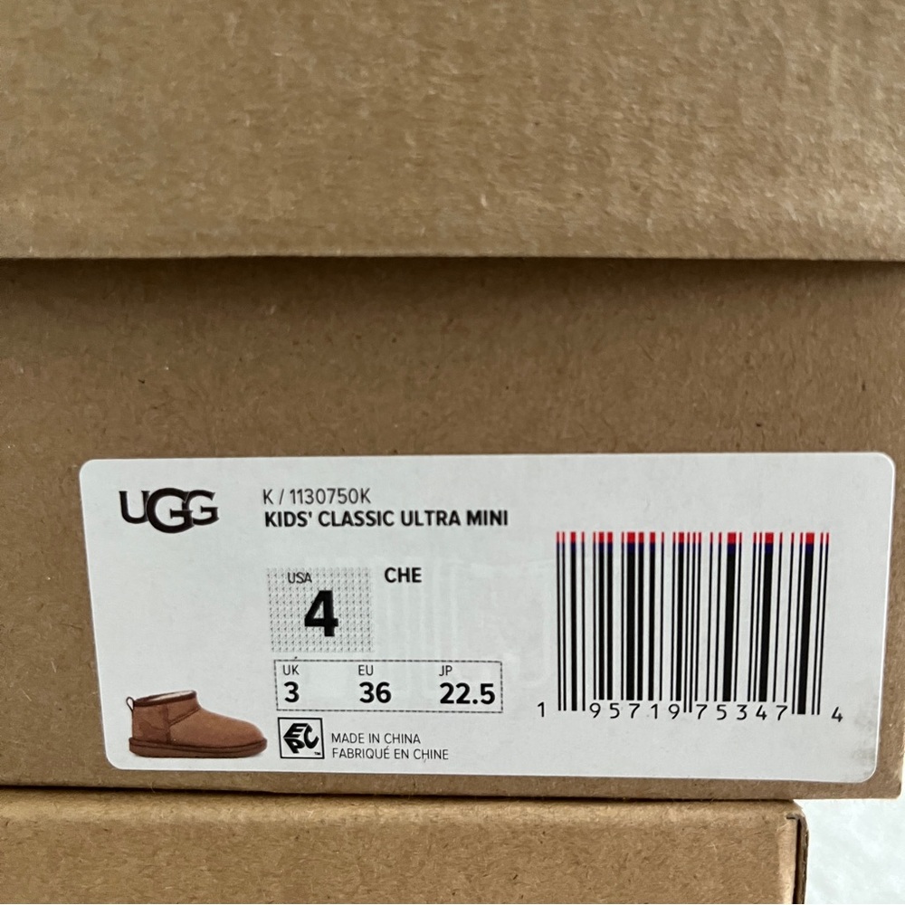 UGG ULTRA MINI Boots CHESTNUT SHEEPSKIN SUEDE - Picture 11 of 12